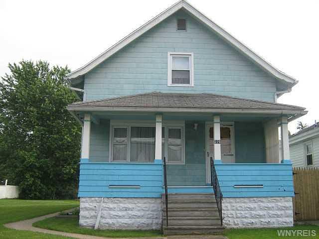 1st image of 225 Warsaw St