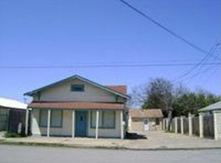 410 Francisco Lemos St, Kerrville, TX 78028