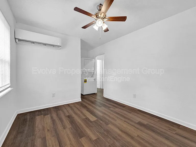 2966 Yale Ave #7 — Photo 16