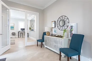 Eagle Heights Village Lobby
