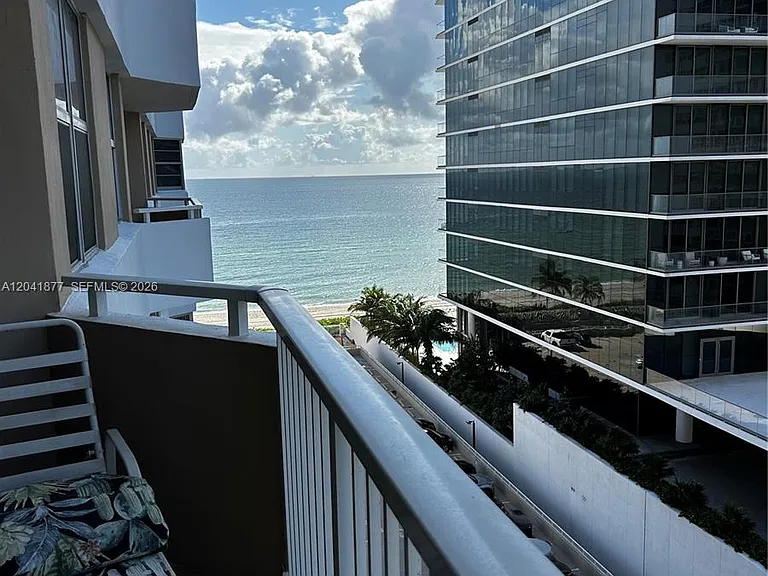 1980 S Ocean Dr #8A — Photo 13
