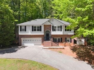 162 Greenview Ct, Cleveland, GA 30528