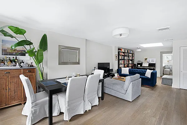 Rented by Compass | media 3