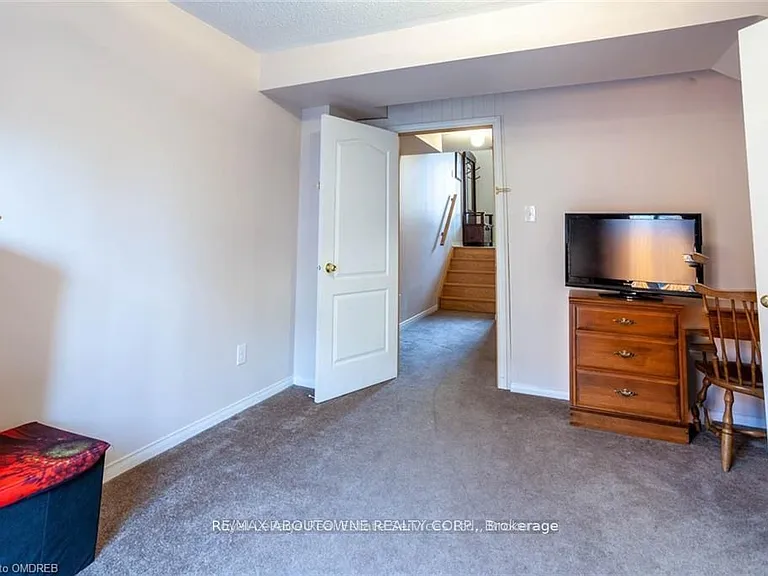 2171 Fiddlers Way #2 — Photo 22
