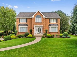 5910 Oak Hill Ct, Export, PA