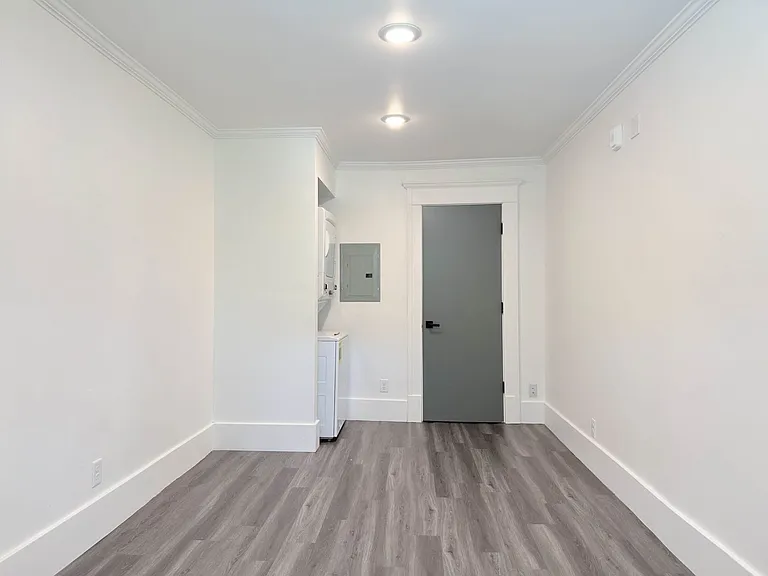 1520 Tyler House — Photo 109