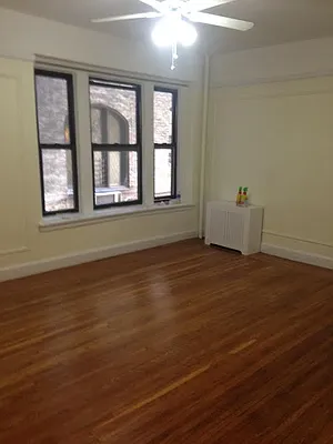 Rented by BSRG Realty | media 15