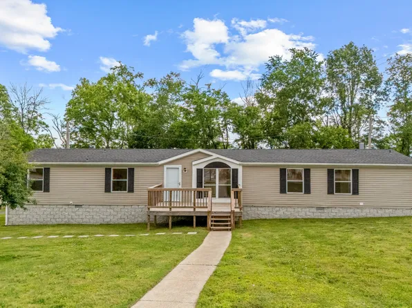 8 Dr James Fisher Cir, Lebanon, TN 37087