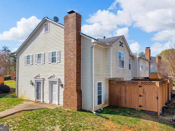 5554 Clover Rise Ln, Norcross, GA 30093