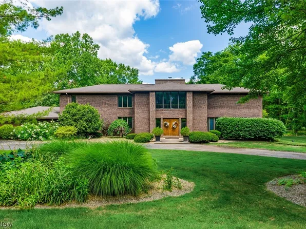 200 Hampshire Rd, Akron, OH 44313
