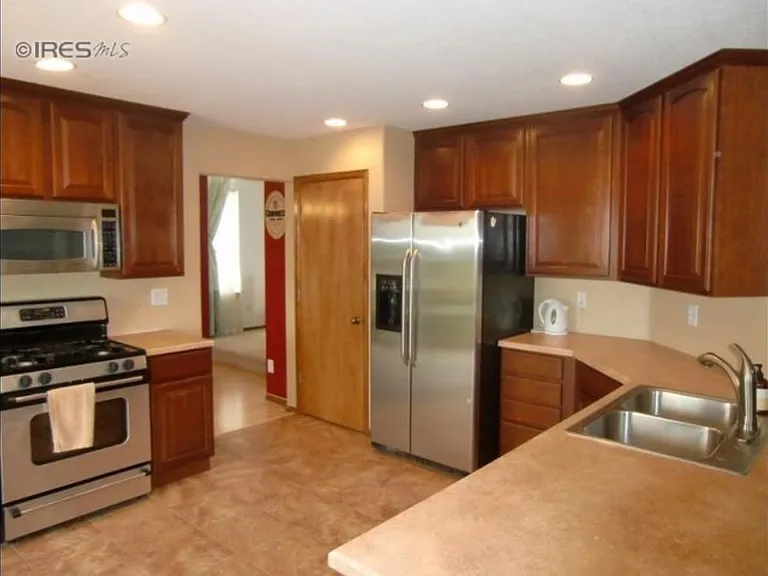 2503 E 150th Pl — Photo 11