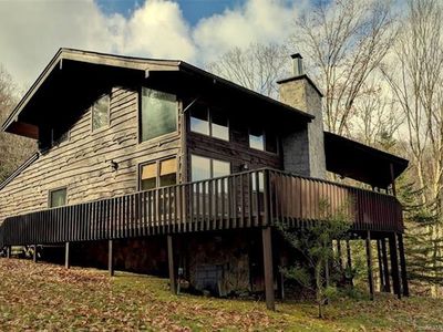 300 Buck Dr, Hot Springs, NC, 28743