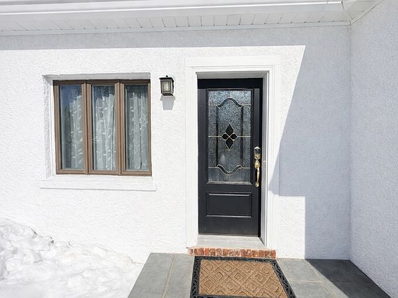 2nd image of 85 S Harrison Ave #1A