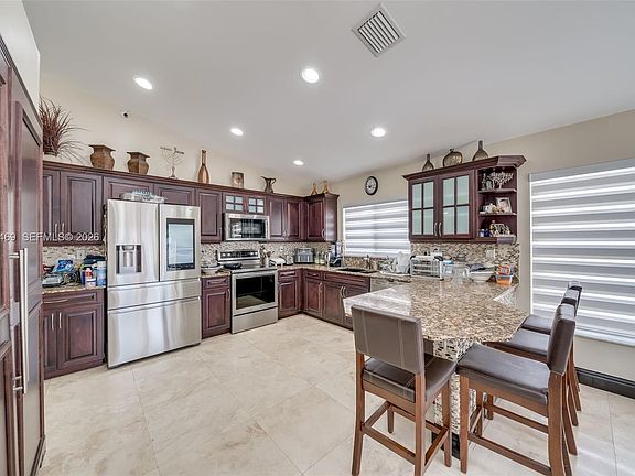 2nd image of 5032 SW 34th Ter