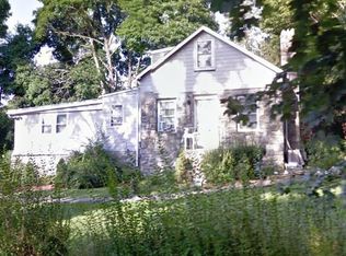 31 Laguna Rd, Carmel, NY 10512