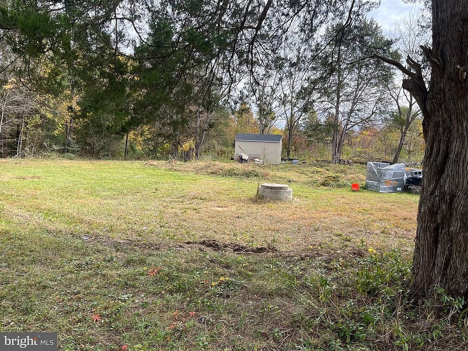 2nd image of 21263 Pendleton Rd