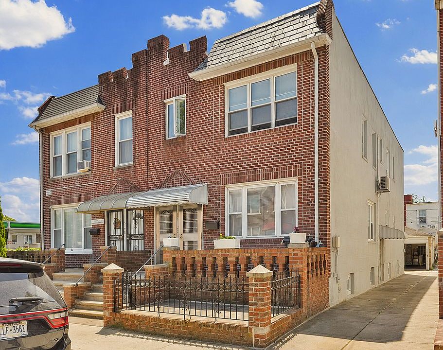 1st image of 90 Lancaster Ave