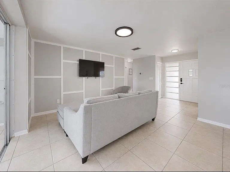 1725 Bikini Ct — Photo 13