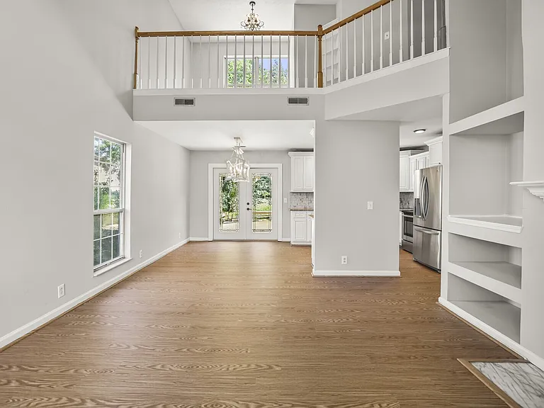 3127 Creekview Ln — Photo 30