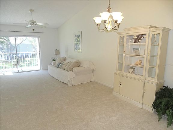 5th image of 1435 Millstream Ln APT 205