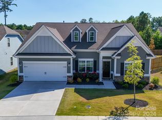 311 Crandon Rd, Mount Holly, NC 28120