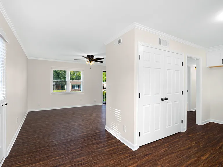 153 Seven Pines Dr — Photo 17