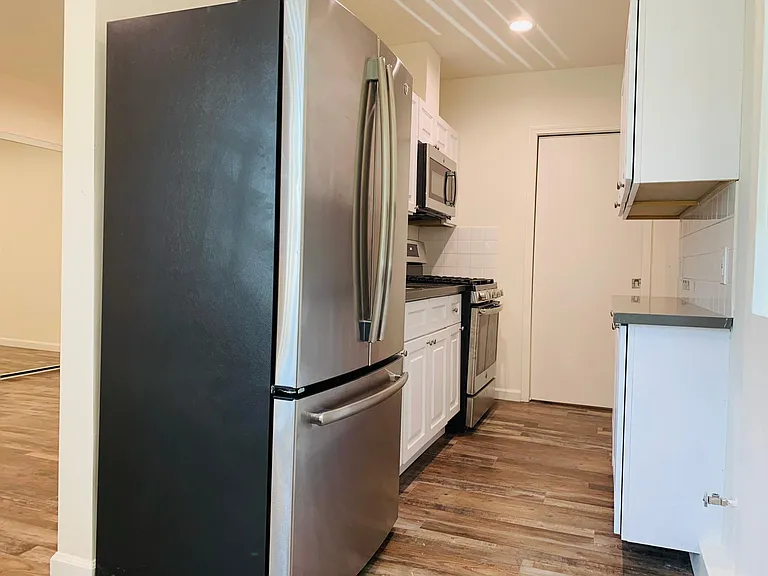 5572 Medea Valley Dr #ADU STUDIO — Photo 2