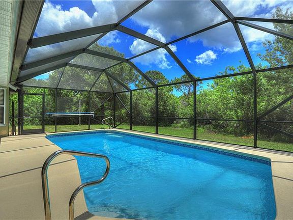 3rd image of 5669 Cypress Creek Dr