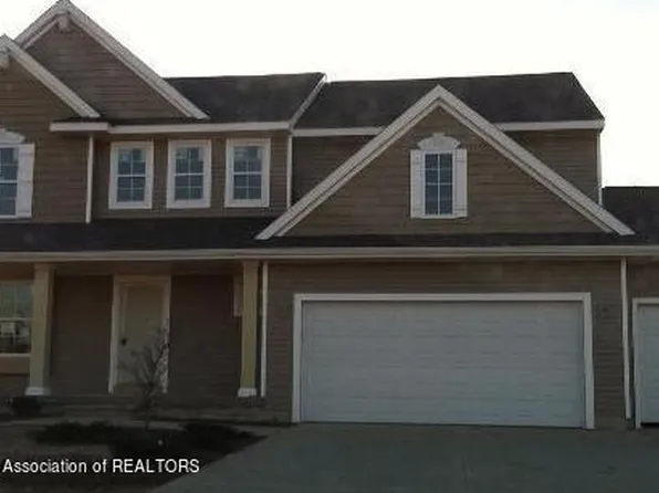 9880 Faust Dr, Dewitt, MI 48820