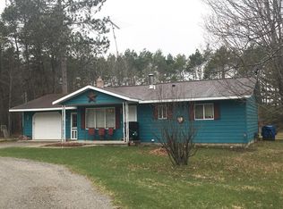 5431 Pinecrest Dr, Lewiston, MI 49756