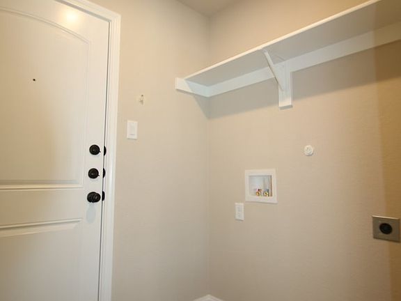 5th image of 1308-1312 White Sand Dr