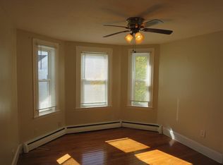 9 Lowell Ter #3, Somerville, MA 02145