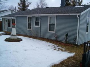 801 Hillcrest Dr, Lake, MI 48632
