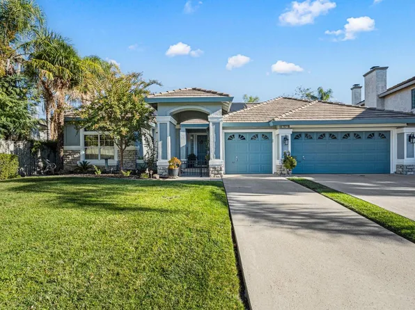 2621 Buckminster Dr, Elk Grove, CA 95758