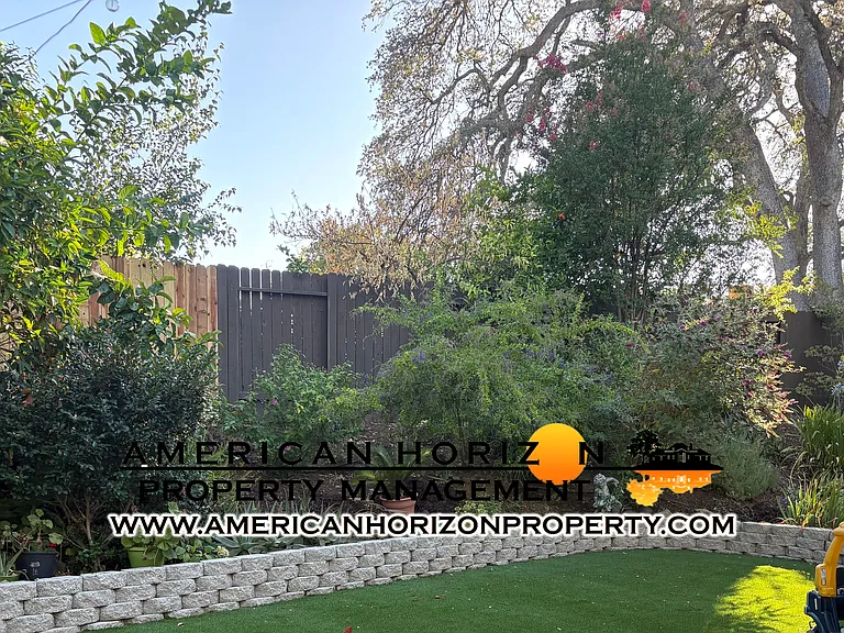 128 Burrill Dr — Photo 35