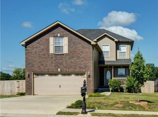 1960 Patton Rd, Clarksville, TN 37042