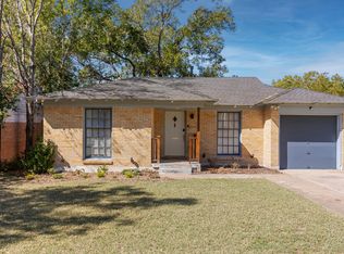 1951 Berwick Ave, Dallas, TX 75203