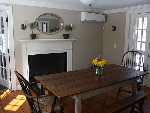 dining room with fireplace