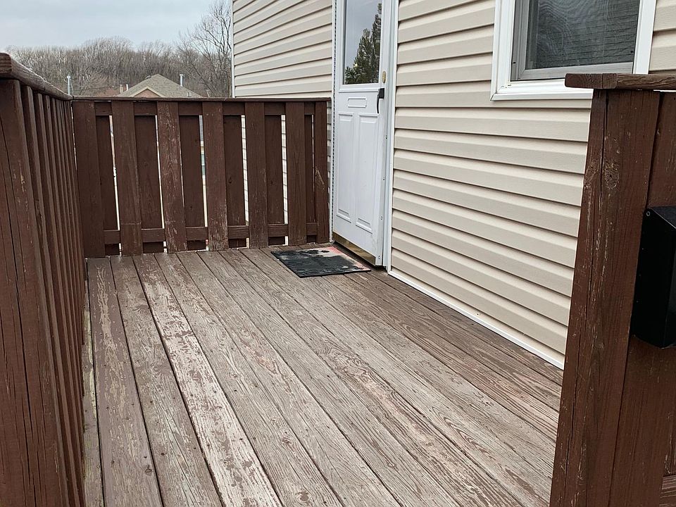 1st image of 131 Vineland Ave