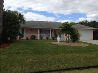 449 Melrose Ln, Sebastian, FL 32958