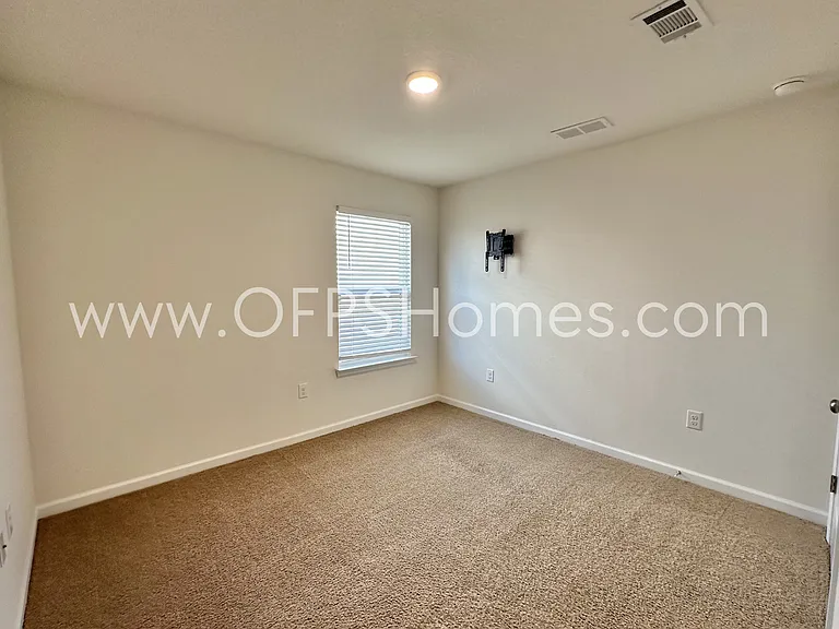 812 Moorhen Way — Photo 10