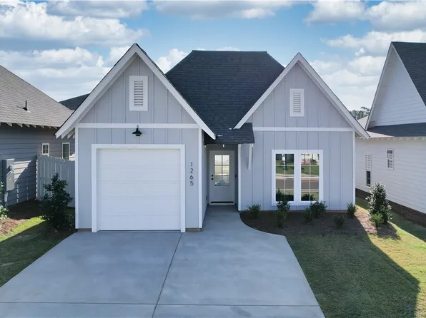 2018 Crossing Ct E, Valley, AL 36854