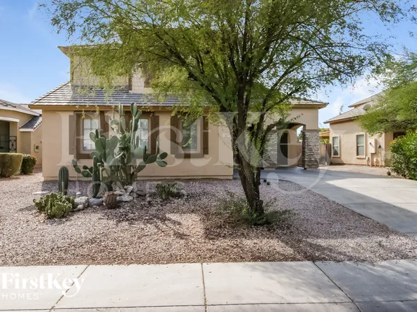 2501 W Mericrest Way, San Tan Valley, AZ 85142