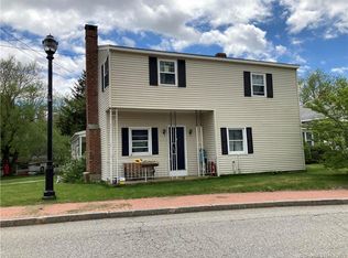 6 Church St, Voluntown, CT 06384