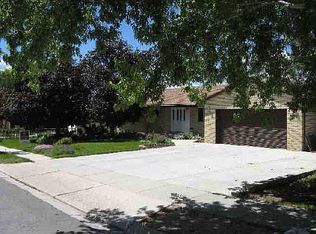 761 Upland Dr, Tooele, UT 84074