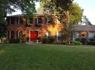 1070 Hawkstone Dr, Cincinnati, OH 45230