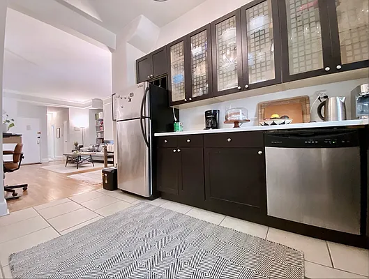 Rented by Corcoran | media 37