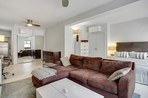 Rented by Compass | media 16