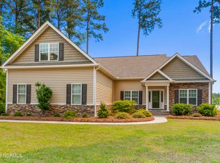 3900 Jade Ct, New Bern, NC 28562