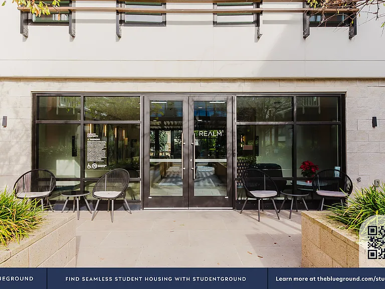 Building's Courtyard